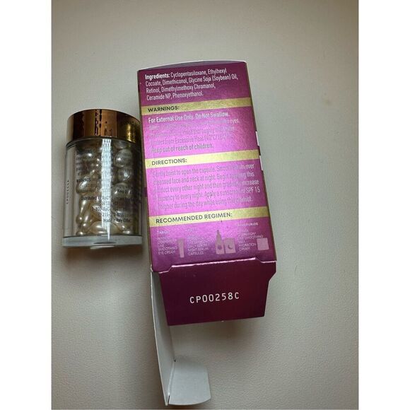 RoC Retinol Correxion Anti-Aging Wrinkle Night Serum, Daily Line Smoothing Skin - Picture 3 of 6